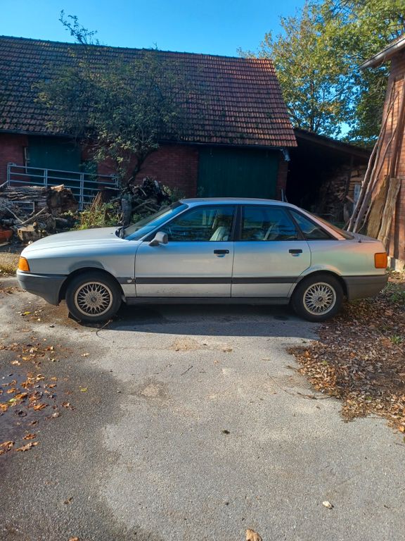 Audi 80