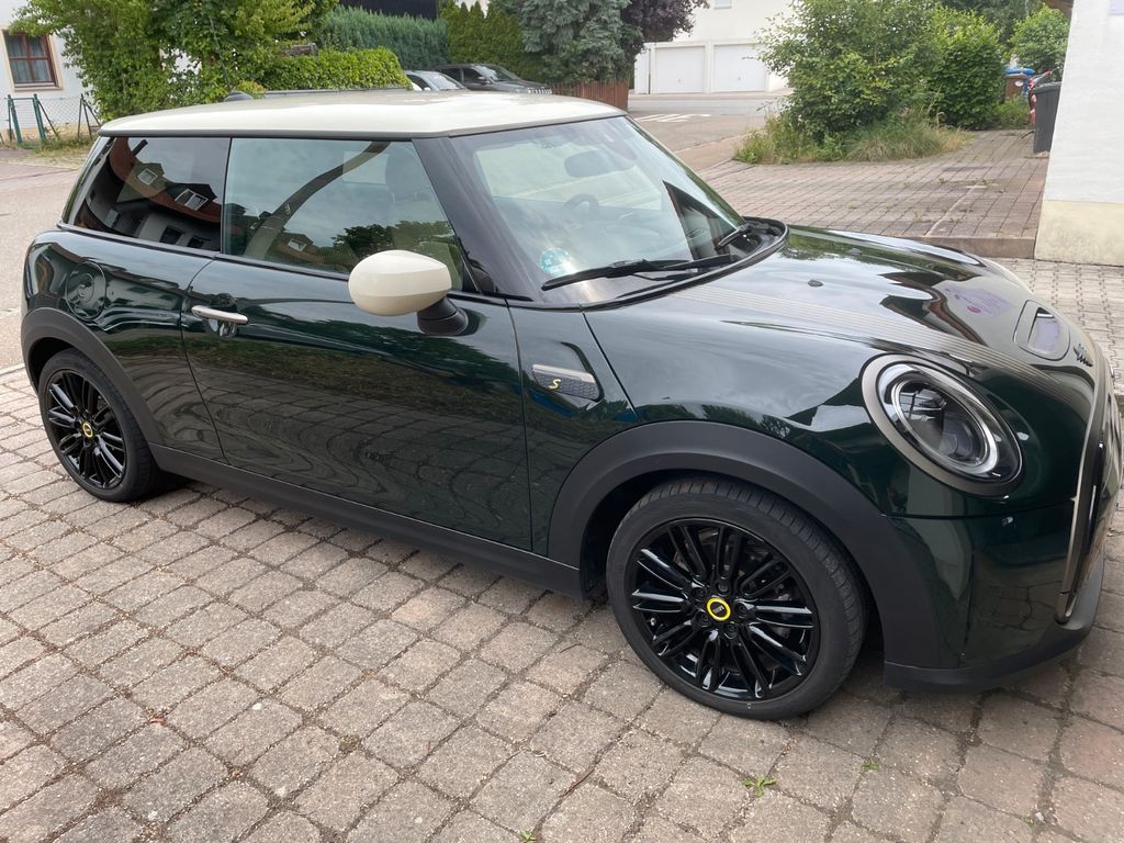 Bild des Angebotes MINI Cooper SE RESOLUTE EDITION