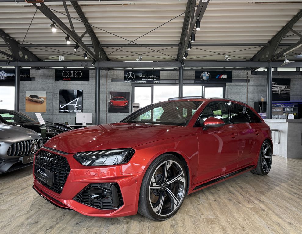 Bild des Angebotes Audi RS4 2.9 TFSI quattro*PANO*360°*ACC*B&O*SCHALE*