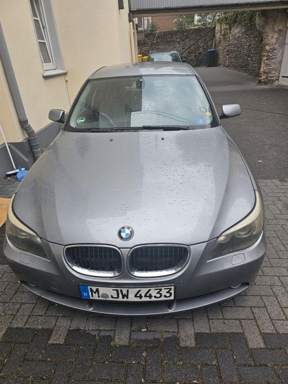 Bild des Angebotes BMW 525i touring -