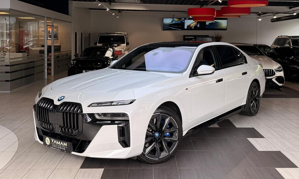 Bild des Angebotes BMW i7 xD 60 M Sport PanoSKY*Aut-Türen*TheatreScreen