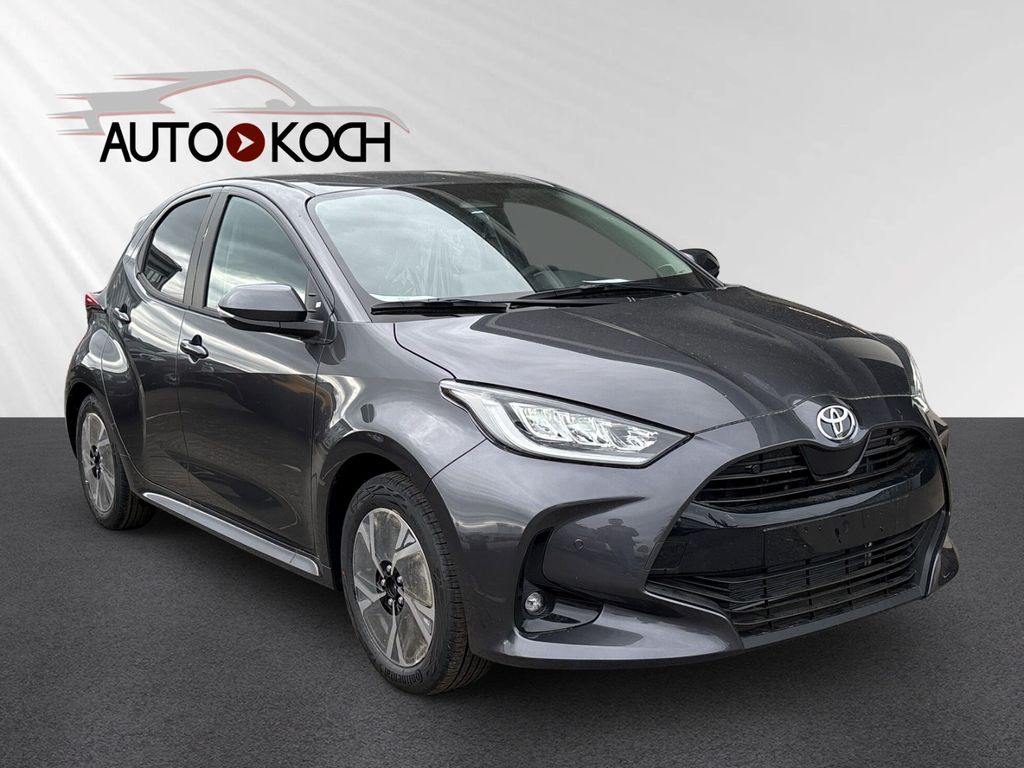 Bild des Angebotes Toyota Yaris Hybrid Teamplayer 1.5 Dual-VVT-iE COMFORT-