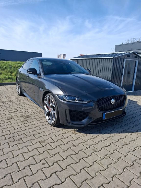 Bild des Angebotes Jaguar XE P300|GARANTIE 12/2028|8-FACH BEREIFT