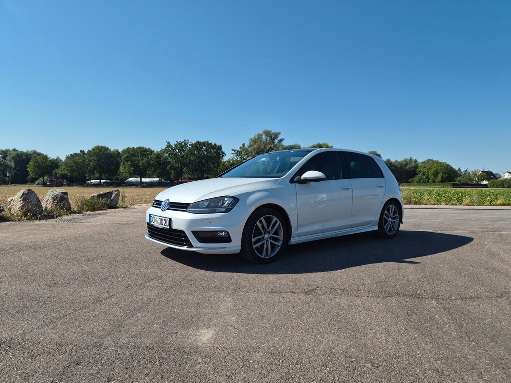 Bild des Angebotes Volkswagen Golf 1.4 TSI BMT Highline