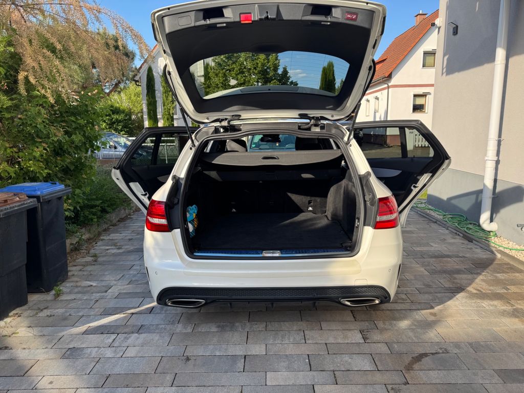 Bild des Angebotes Mercedes-Benz C 250 T Autom. -AMG