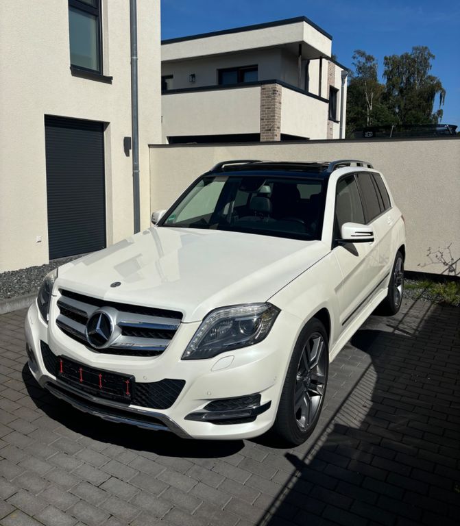 Bild des Angebotes Mercedes-Benz GLK 250 4MATIC*PANO*20 ZOLL*TÜV NEU