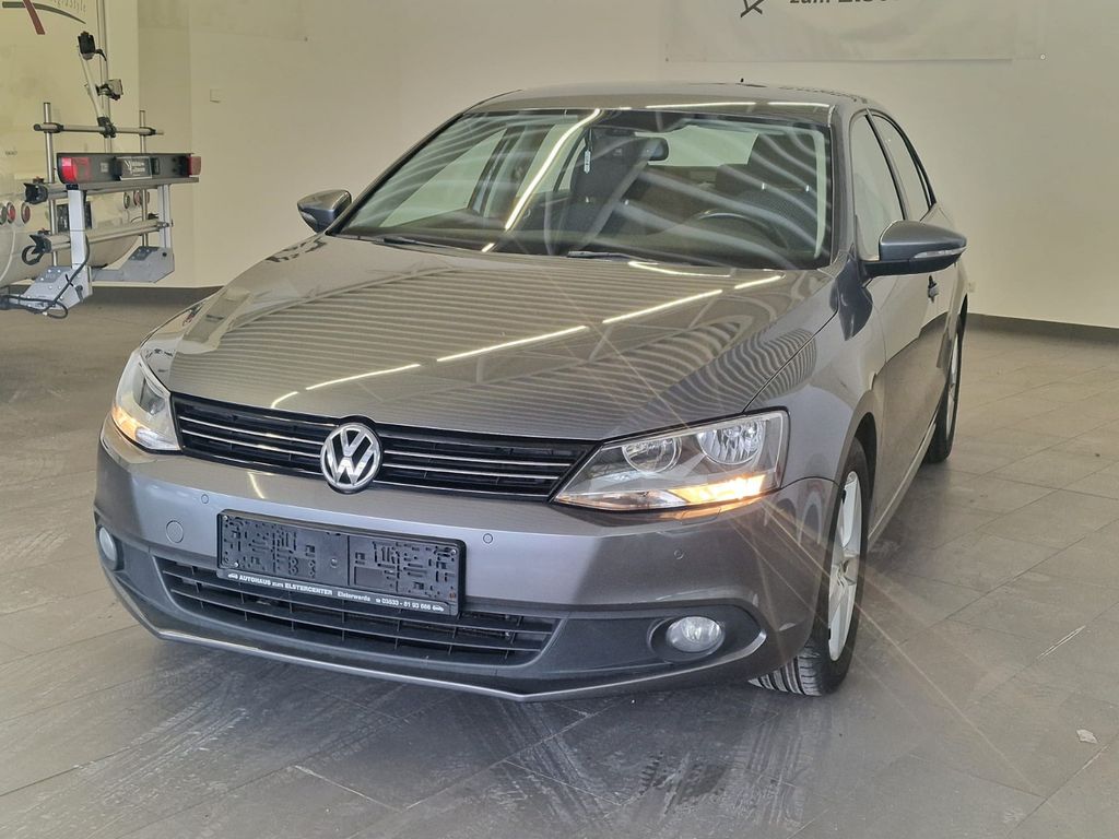 Bild des Angebotes Volkswagen Jetta VI Comfortline Mfl Shz Tüv
