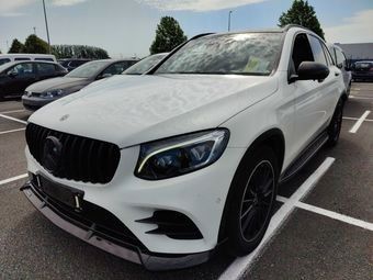 Bild des Angebotes Mercedes-Benz GLC 350 d 4Matic AMG Line / PANO/AHK/LED/