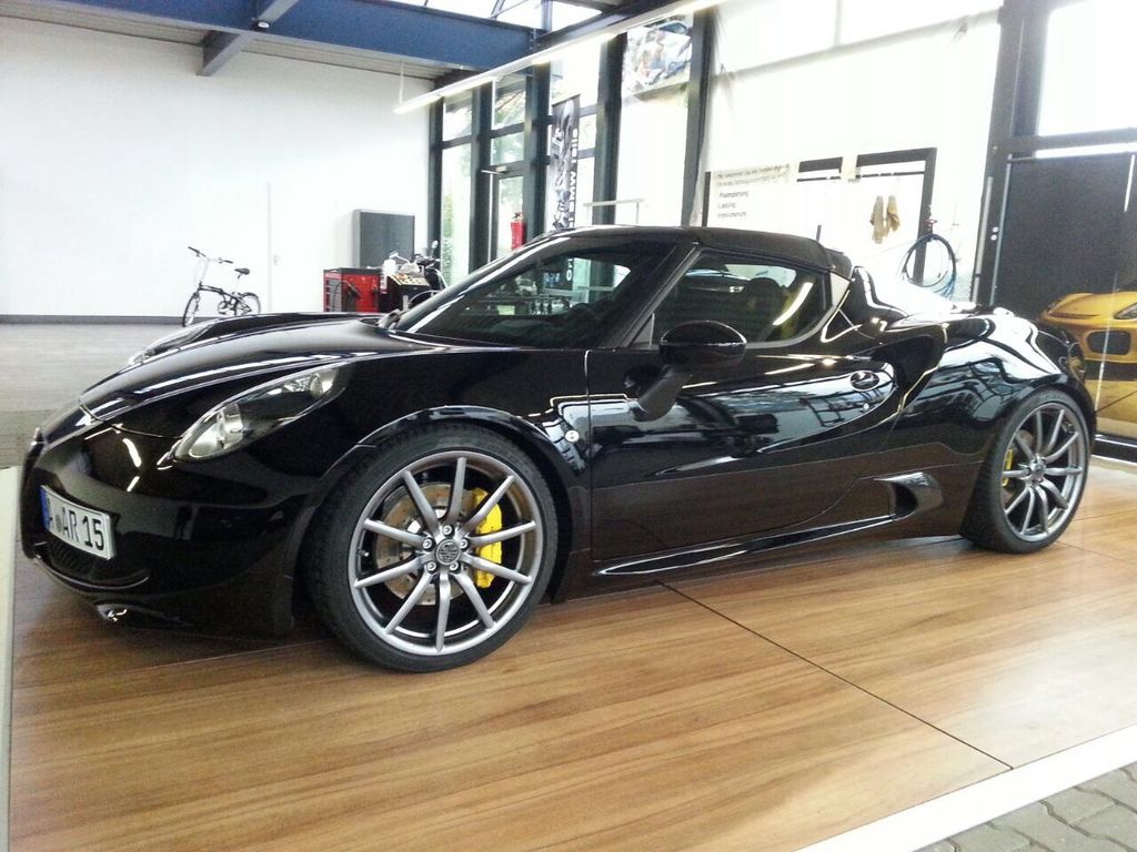 Bild des Angebotes Alfa Romeo 4C Spider Speciale Speciale 15/30