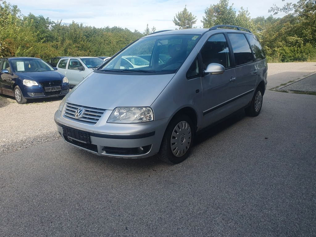 Bild des Angebotes Volkswagen Sharan 1.9TDI tiptronic Highline