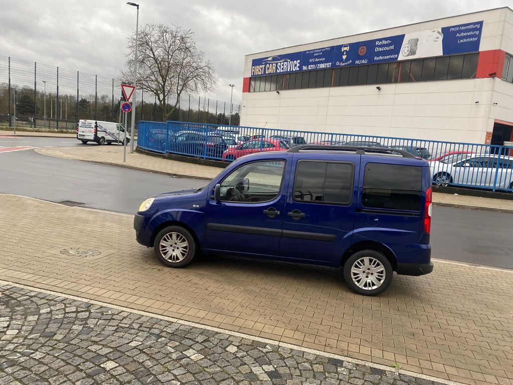 Bild des Angebotes Fiat Doblo 1.4 8V Family Klima-7 Sitze