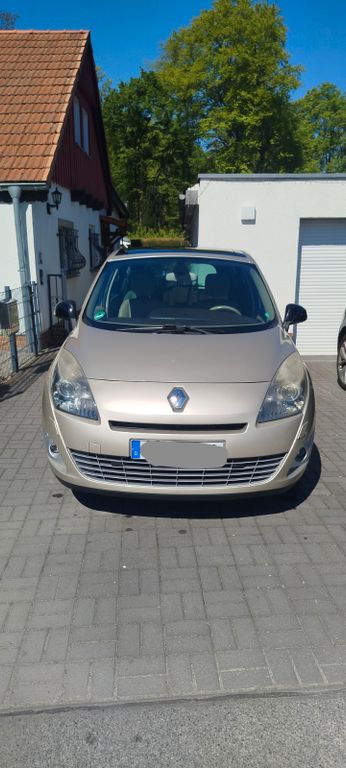 Bild des Angebotes Renault Grand Scenic Luxe 2.0 16V 140 CVT Luxe