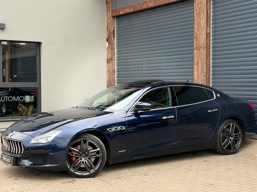 Bild des Angebotes Maserati Quattroporte GranSportS Q4/Pano/H&K/SoftC/CARBON
