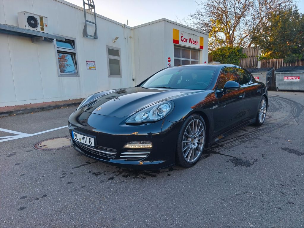 Bild des Angebotes Porsche Panamera 4 Platinum Edition Platinum Edition