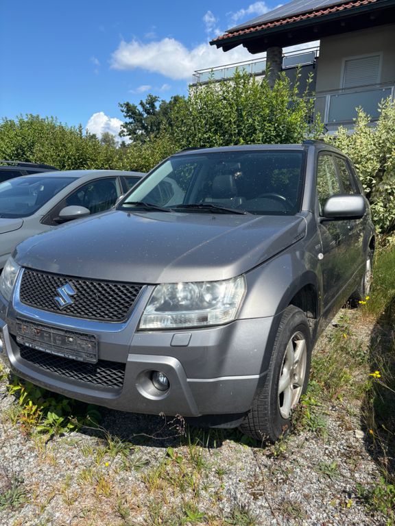 Bild des Angebotes Suzuki Grand Vitara 1.9 DDIS Club