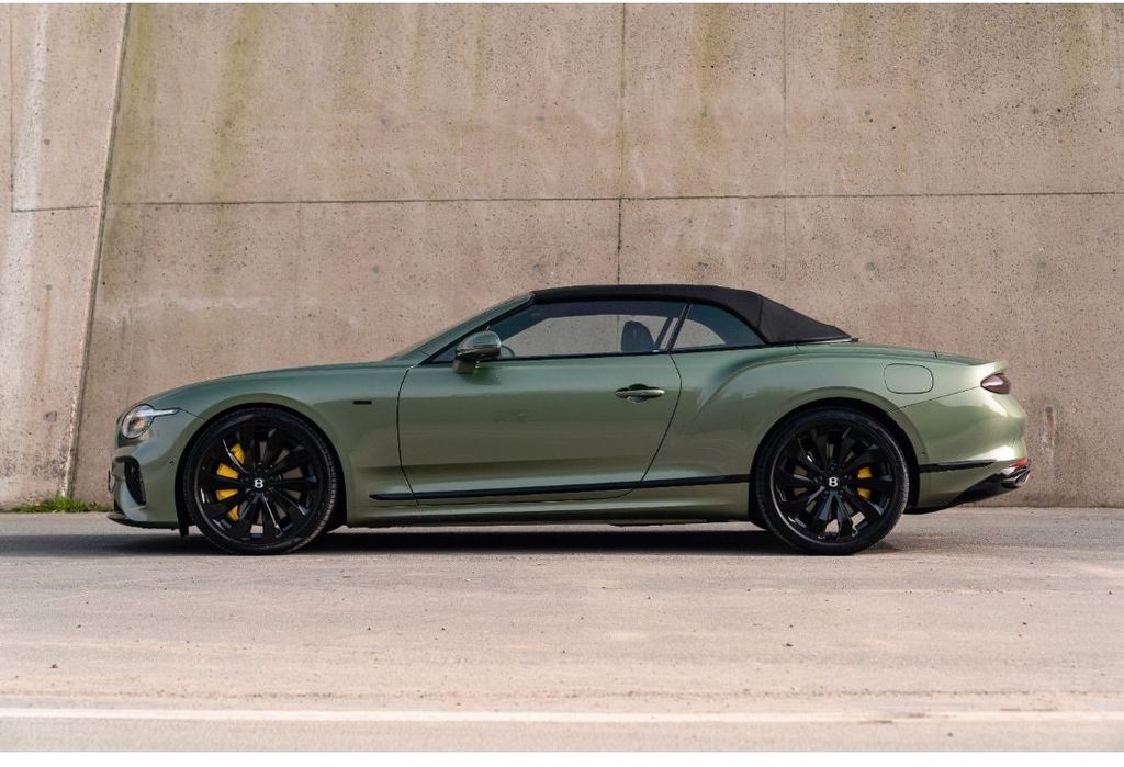 Bild des Angebotes Bentley Continental GTC V8 S Black Edition