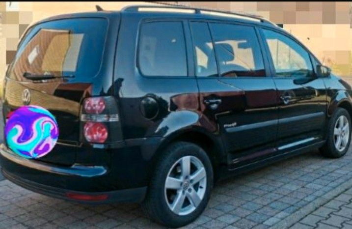 Bild des Angebotes Volkswagen Touran 2.0 TDI DPF Freestyle Freestyle