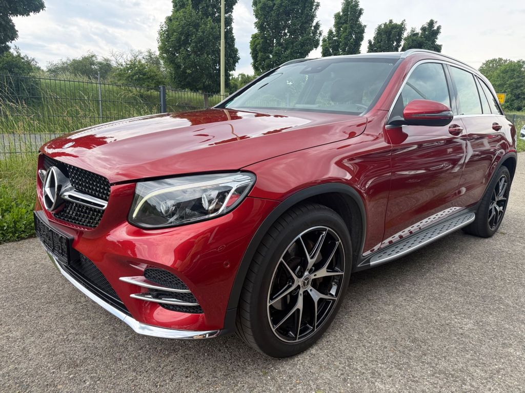 Bild des Angebotes Mercedes-Benz GLC 220 d 4Matic AMG PANO/AHK/GARANTIE/STANDHEIZ