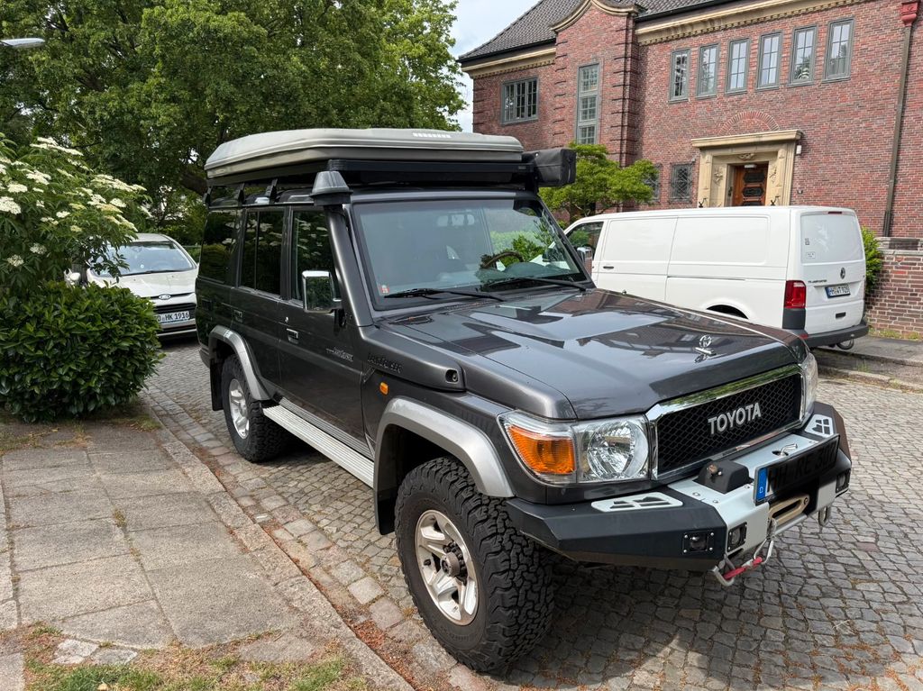Bild des Angebotes Toyota Land Cruiser GRJ76 V6 | 1. Hand | Overland