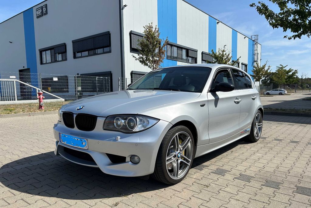 Bild des Angebotes BMW 130i -