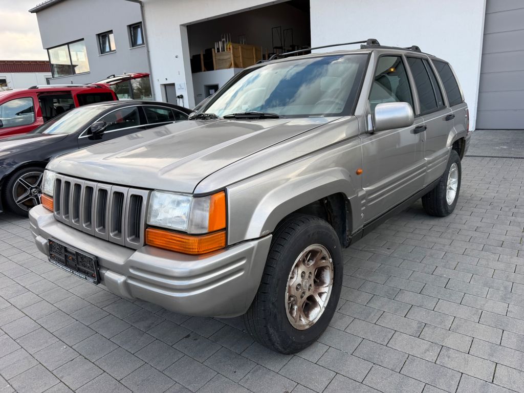 Jeep Grand Cherokee Limited 5.2 Auto