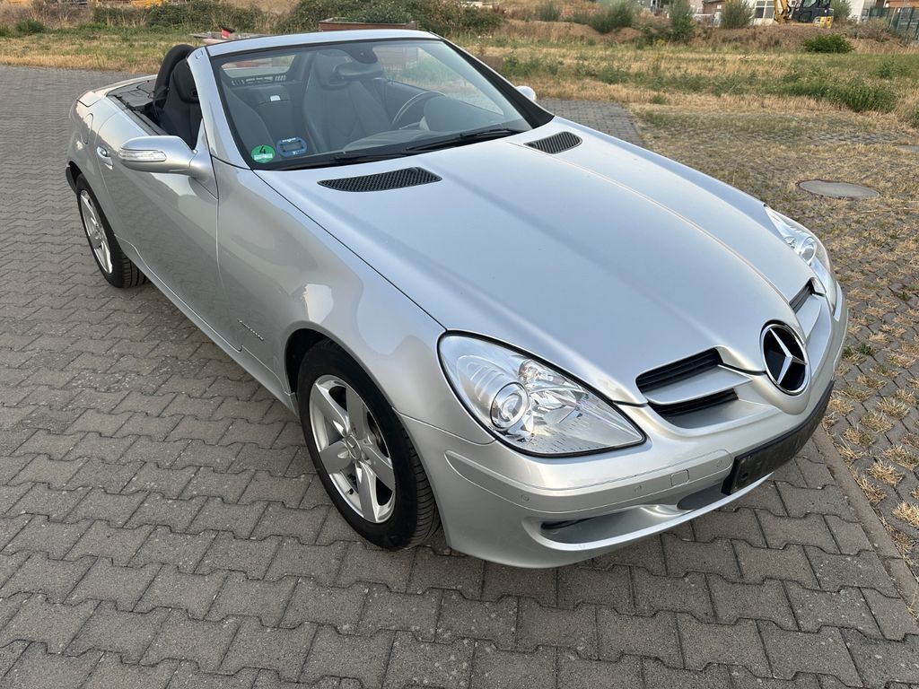 Bild des Angebotes Mercedes-Benz SLK 200 KOMPRESSOR mit AIRSCARF / Probl:Bruch HA