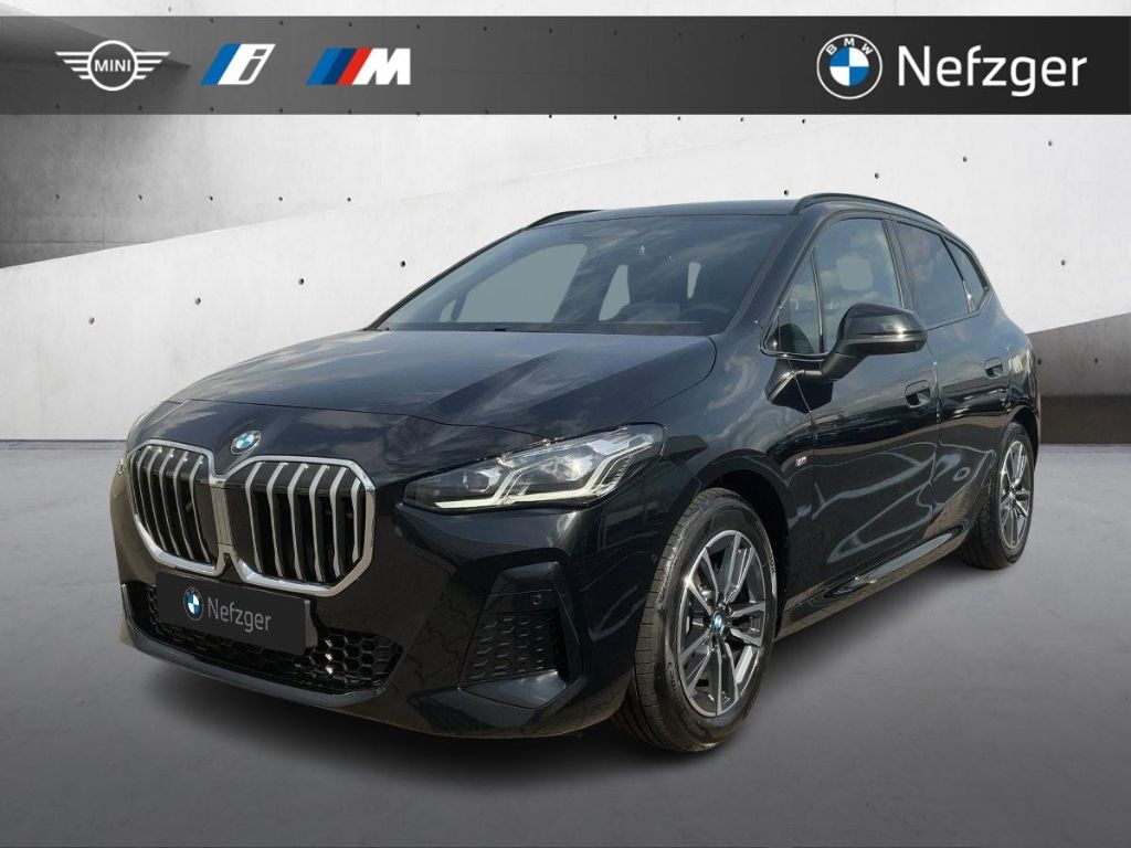Bild des Angebotes BMW 223 Active Tourer i xDrive M Sport HUD Pano AHK