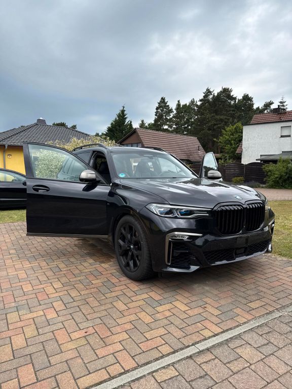 Bild des Angebotes BMW X7 M50 M50d - Vollausstattung incl. Winterräder
