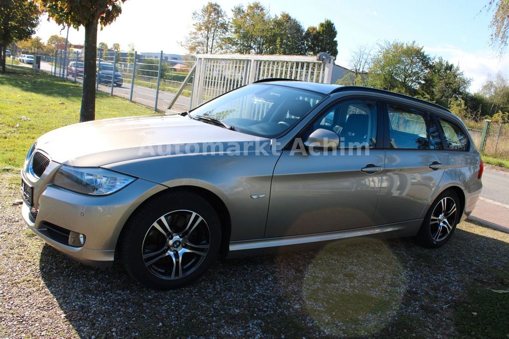 Bild des Angebotes BMW 318 d Touring Automatik KLIMAAUTOMATIK+NAVI+SHZ