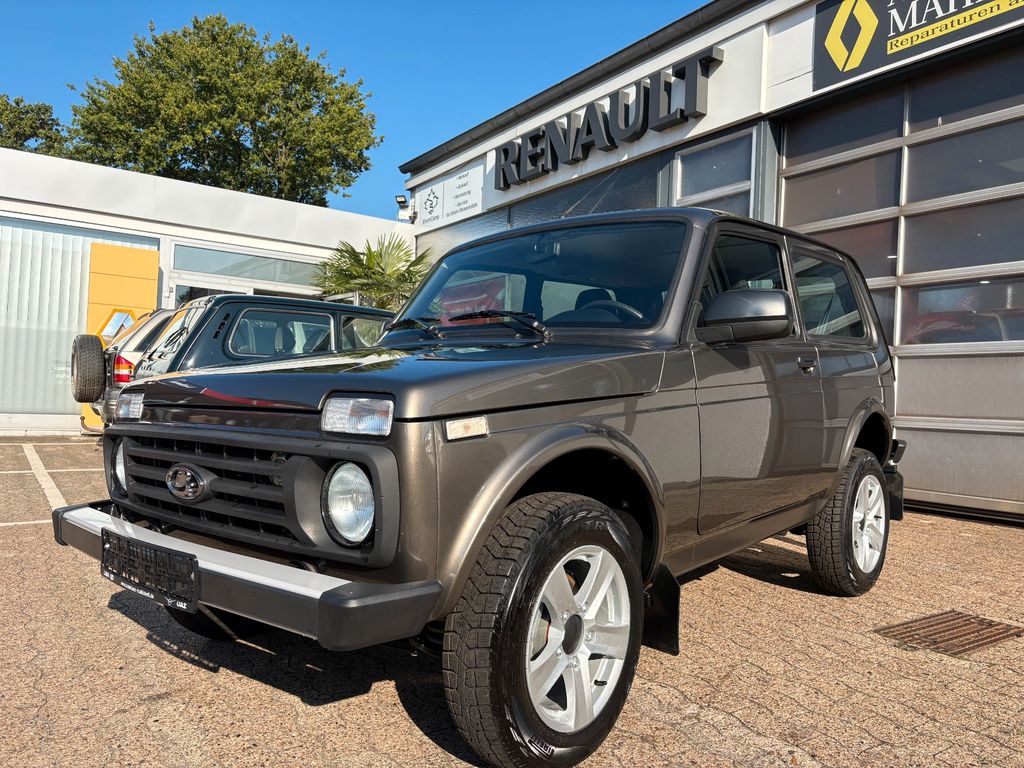 Bild des Angebotes Lada Niva 4X4 Luxus, Klima, neues Modell 2025