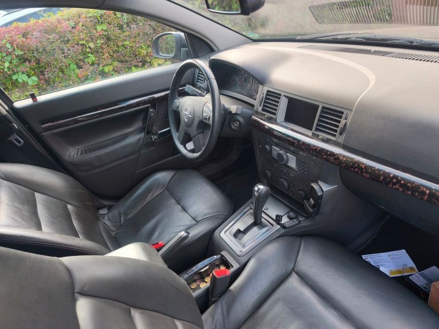 Bild des Angebotes Opel Signum 3.0 V6 CDTI -