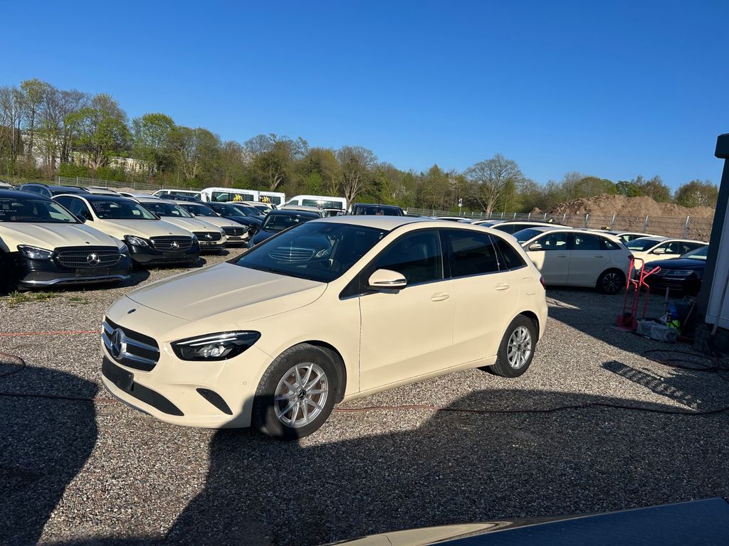 Bild des Angebotes Mercedes-Benz B 200 d, LED, Navi