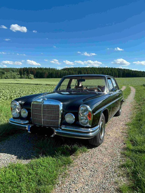 Bild des Angebotes Mercedes-Benz W108 280 SE 3.5 Automatik