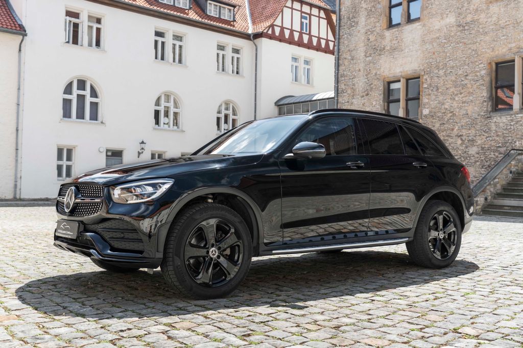 Bild des Angebotes Mercedes-Benz GLC 300 4MATIC LED 360° PANO TOTW NAV OFFROAD
