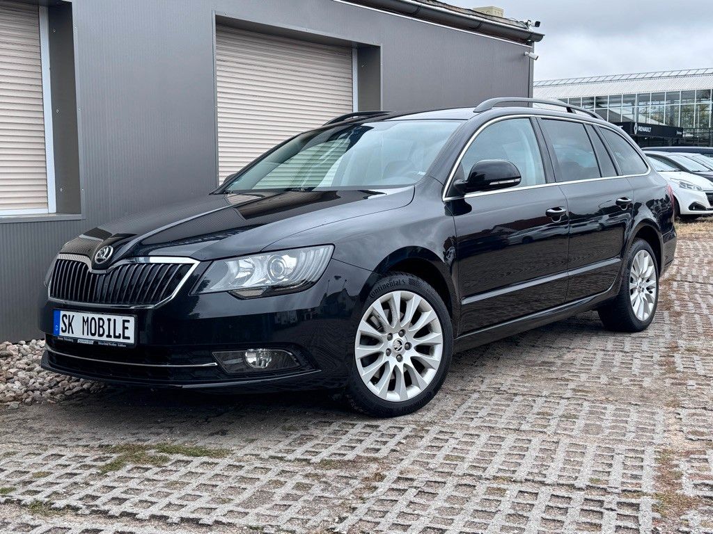 Bild des Angebotes Skoda Superb Combi Exclusive 1HAND*KLIMA*XENON*NAVI*