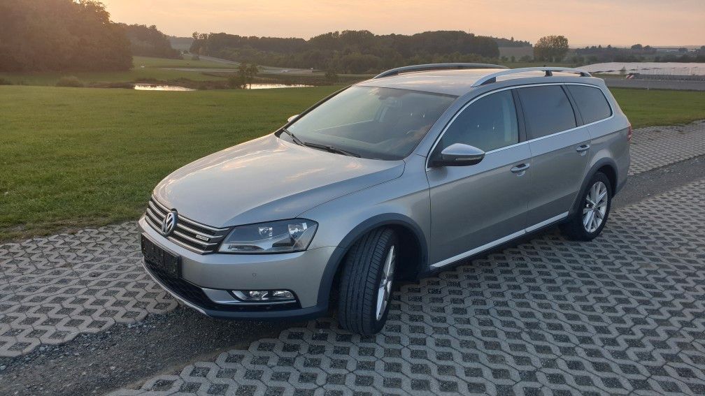 Bild des Angebotes Volkswagen Passat Alltrack 2.0 TSI DSG 4MOTION Alltrack...