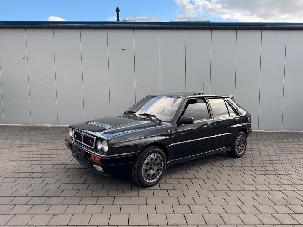 Lancia Delta HF Integrale 16V