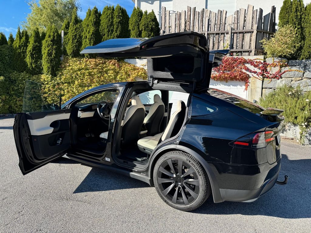 Bild des Angebotes Tesla Model X Dual Motor 2023, 1. Hand, AHK, Tesla-Gar