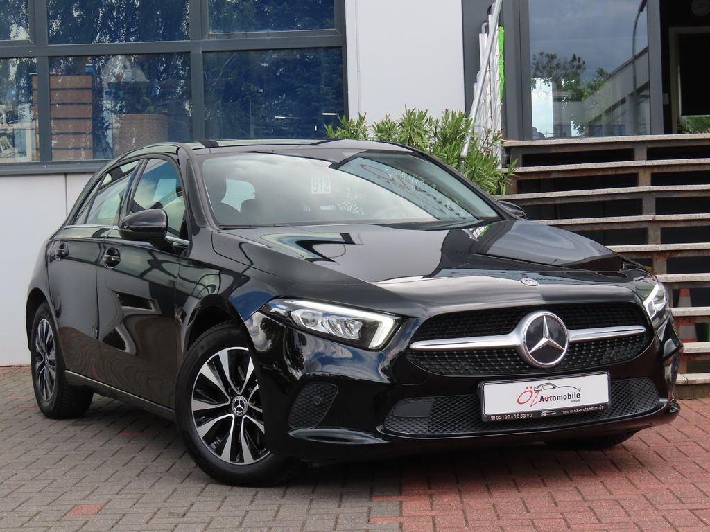 Bild des Angebotes Mercedes-Benz A 180d Advanced Leder Sitzheizung Klimaauto. LED