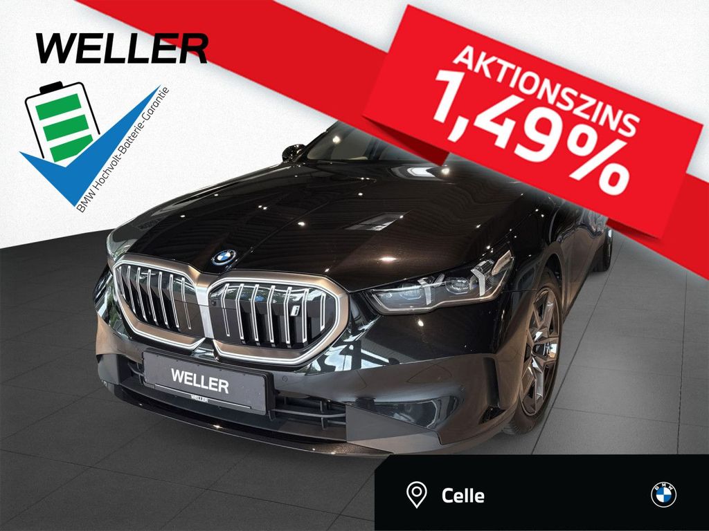 Bild des Angebotes BMW i5 40 DAPro 360° Pano B&W KomfSi Leas ab 489