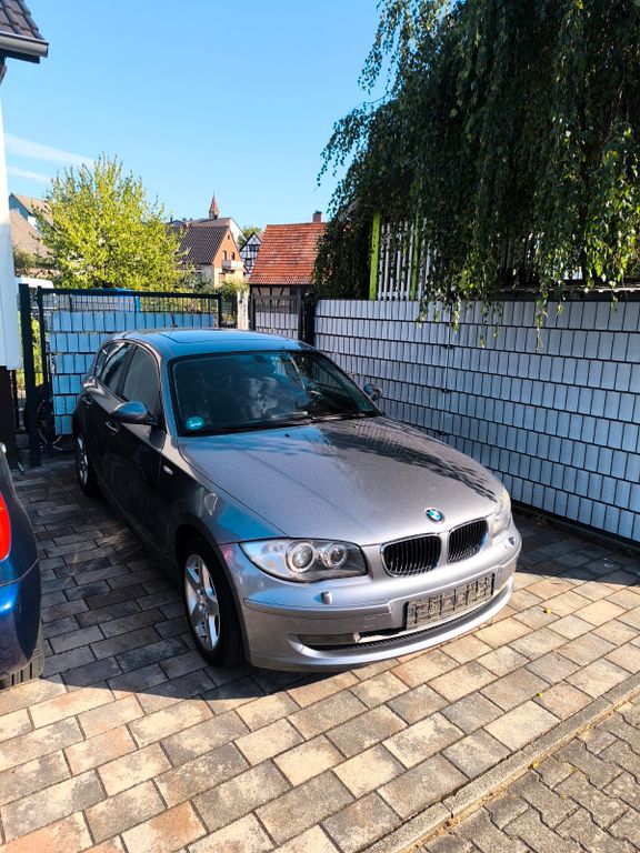 Bild des Angebotes BMW 118i Edition Lifestyle Edition Lifestyle