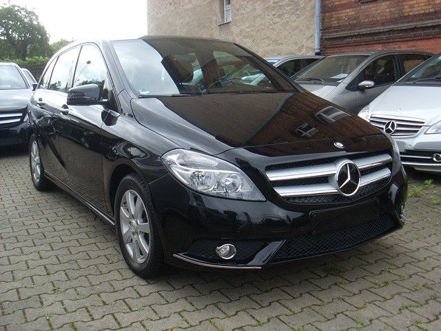 Bild des Angebotes Mercedes-Benz B 180 Automatik / 68.475 Kilometer