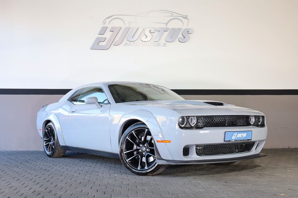 Bild des Angebotes Dodge Challenger 6.4 SRT ScatPack/PerfPages/Alpine/R20