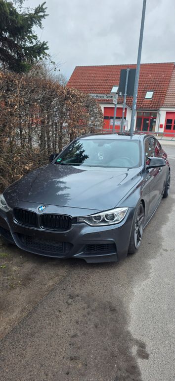 Bild des Angebotes BMW 335i Schalter, Tiefer, Eingetragen