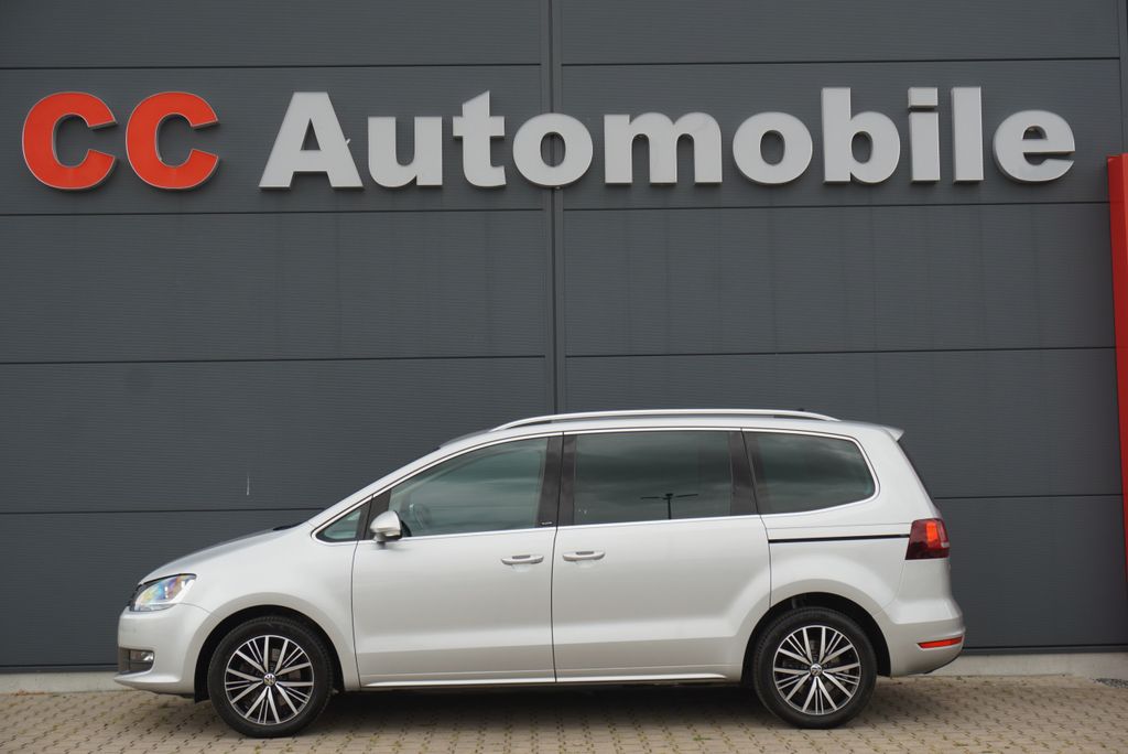 Bild des Angebotes Volkswagen Sharan 2.0 TDI Allstar 7 Sitze/AHK/Navi/ACC/AHK/