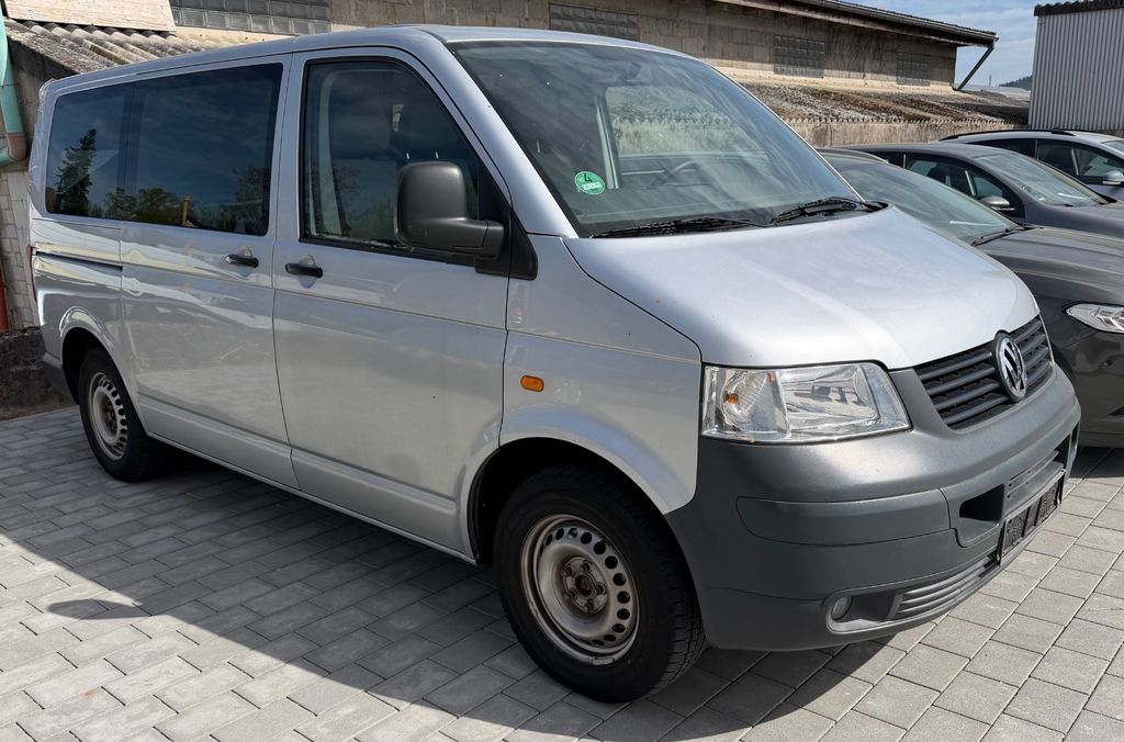 Bild des Angebotes Volkswagen T5 Transporter Fenster-Kombi Benzin / CNG