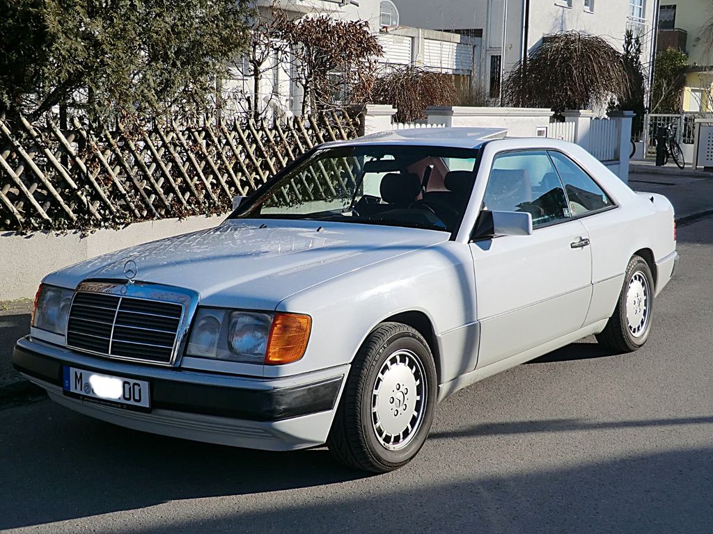 Bild des Angebotes Mercedes-Benz CE 300 24V rostfrei ASR Klima ESHD Tempomat
