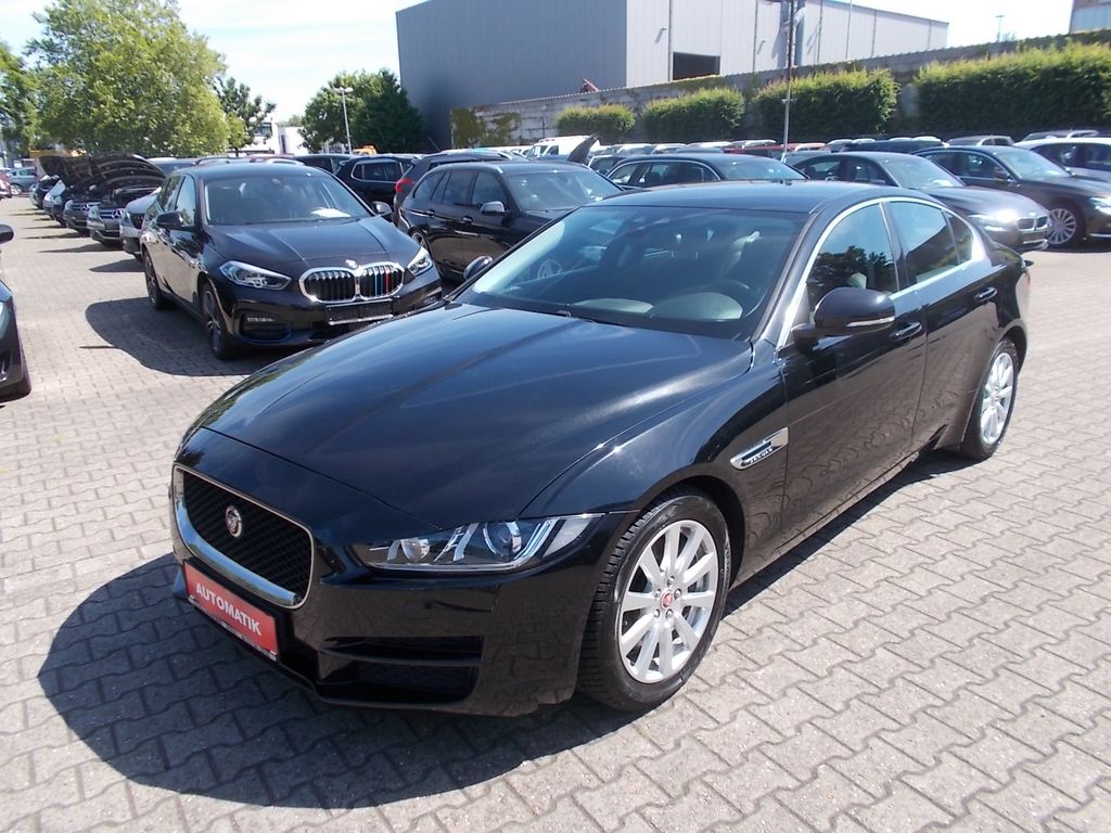 Bild des Angebotes Jaguar XE Prestige, Leder Navi Kamera zus.Winterreifen