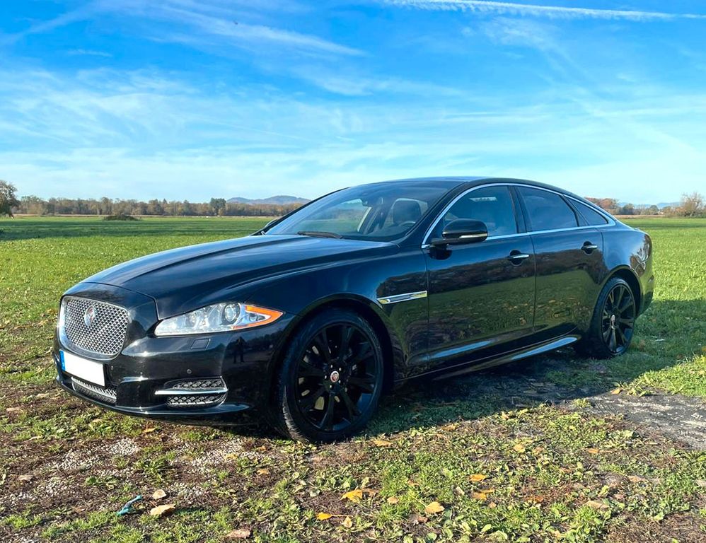 Jaguar XJ PREMIUM LUXURY AWD