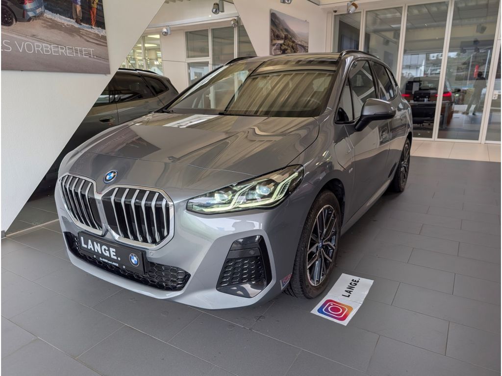 Bild des Angebotes BMW 230 e Active Tourer xDrive M Sport AHK RFK ACC